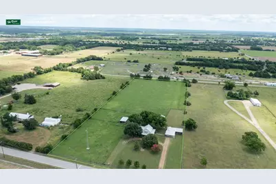 330 S Goode Road, Wilmer, TX 75172 - Photo 2