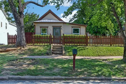 715 W Munson Street, Denison, TX 75020 - Photo 1