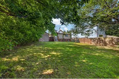 715 W Munson Street, Denison, TX 75020 - Photo 22