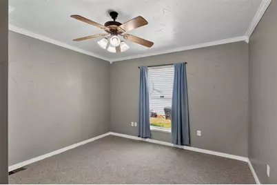 715 W Munson Street, Denison, TX 75020 - Photo 16