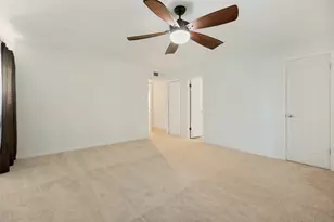 2200 Marble Falls Dr, Carrollton, TX 75007 - Photo 22