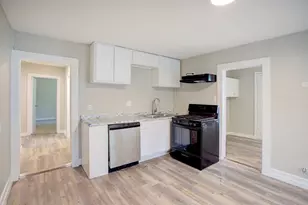 1005 N Buffalo Ave, Cleburne, TX 76033 - Photo 8