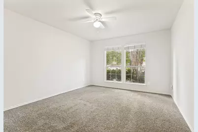 556 Winbridge Lane, Fort Worth, TX 76052 - Photo 18