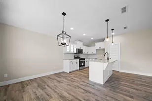 16221 Crossing Cir, Lindale, TX 75771 - Photo 8