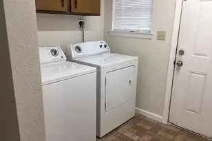 309 S Main St, Cedar Hill, TX 75104 - Photo 2