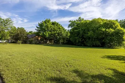 513 Spring Meadow Street, Stephenville, TX 76401 - Photo 10