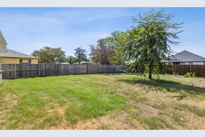 4617 Pickett Street, Greenville, TX 75401 - Photo 4