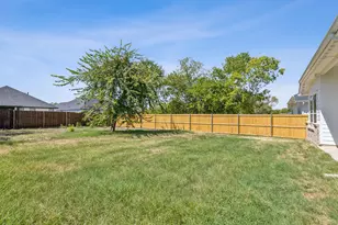 4617 Pickett St, Greenville, TX 75401 - Photo 2