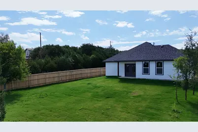 5708 Vanessa Court, Granbury, TX 76048 - Photo 4
