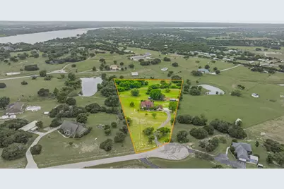 1914 Bentwater Parkway, Granbury, TX 76049 - Photo 38