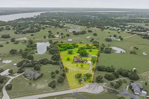 1914 Bentwater Pkwy, Granbury, TX 76049 - Photo 38