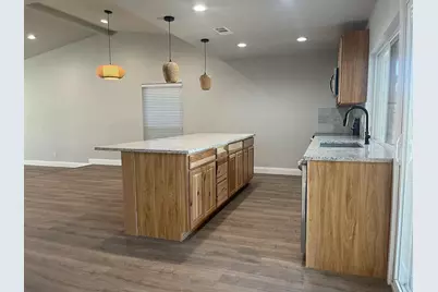 5201 Fisher Drive, The Colony, TX 75056 - Photo 4