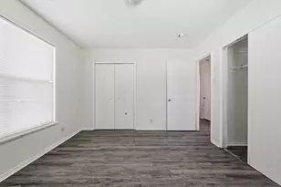 2806 E Atoll Dr, Dallas, TX 75216 - Photo 20