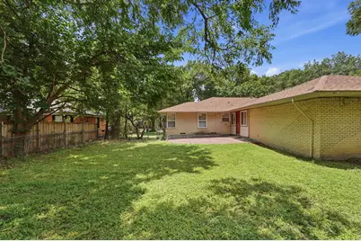2806 E Atoll Drive, Dallas, TX 75216 - Photo 28