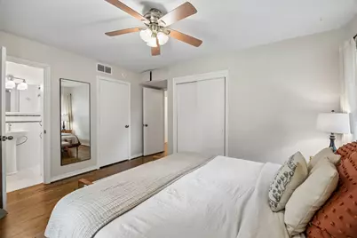 9124 Leaside Drive, Dallas, TX 75238 - Photo 18