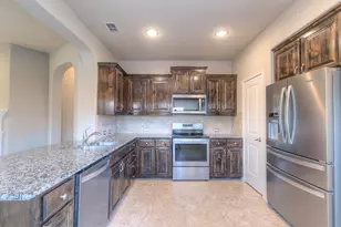 1205 Glen Ct, Weatherford, TX 76087 - Photo 12