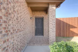 1205 Glen Ct, Weatherford, TX 76087 - Photo 4
