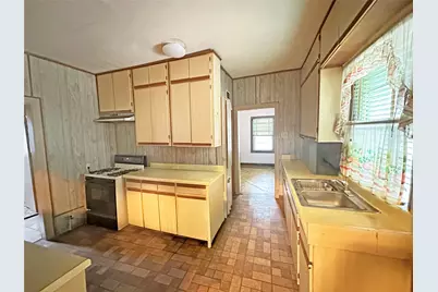1001 Grandview Avenue, Dallas, TX 75223 - Photo 14
