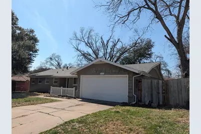 3204 Phoenix Drive, Fort Worth, TX 76116 - Photo 2