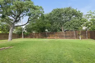 8304 Red Rose Trail, North Richland Hills, TX 76182 - Photo 20