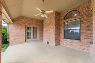 413 Lincoln Oaks Dr, Burleson, TX 76028 - Photo 36
