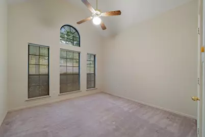 413 Lincoln Oaks Drive, Burleson, TX 76028 - Photo 14