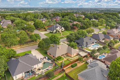 413 Lincoln Oaks Drive, Burleson, TX 76028 - Photo 38