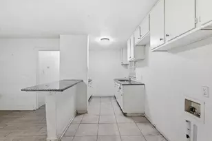 3408 S Hughes Ave, Fort Worth, TX 76119 - Photo 4