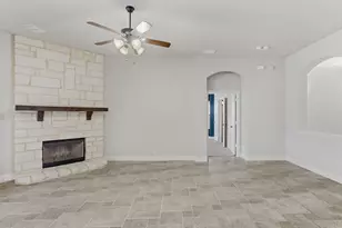 1512 Starr Ct, Aubrey, TX 76227 - Photo 10