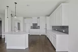508 Bush Ave, Waxahachie, TX 75165 - Photo 6