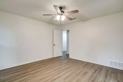 7924 Lazy Brook Drive, Watauga, TX 76148 - Photo 26