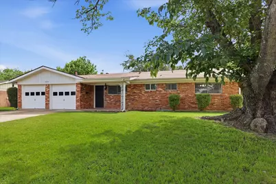 3616 Venice Drive, North Richland Hills, TX 76180 - Photo 4