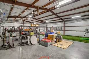104 Thorobred Ct, Azle, TX 76020 - Photo 24