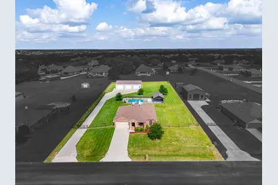 104 Thorobred Court, Azle, TX 76020 - Photo 4