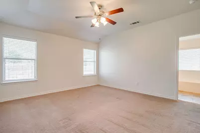 104 Thorobred Court, Azle, TX 76020 - Photo 10