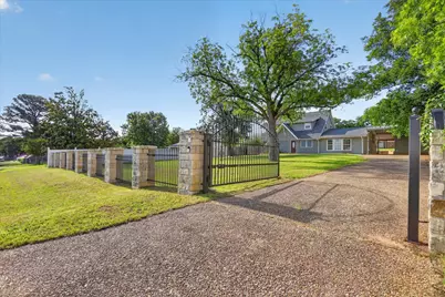 12410 Deeds Court, Azle, TX 76020 - Photo 2