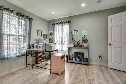 2535 Ghent Street, Dallas, TX 75215 - Photo 14