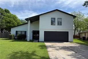 1121 Via Del Rey, Mesquite, TX 75150 - Photo 2