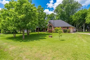 132 Nicole Ln, Weatherford, TX 76087 - Photo 2
