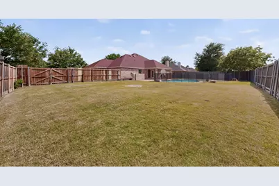 401 Champions Court, Crandall, TX 75114 - Photo 30
