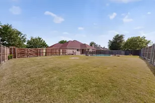 401 Champion's Ct, Crandall, TX 75114 - Photo 30