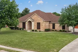 401 Champion's Ct, Crandall, TX 75114 - Photo 1
