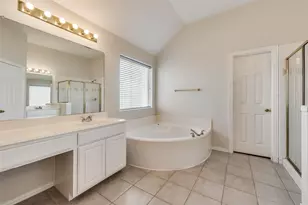 8220 Bridespring Dr, Plano, TX 75025 - Photo 10