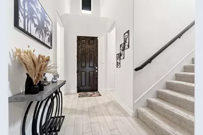 12733 Royal Oaks Lane, Farmers Branch, TX 75234 - Photo 4