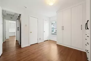 9803 Larga Dr, Dallas, TX 75220 - Photo 8