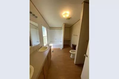 929 Neighbors Corner Road, Mart, TX 76664 - Photo 14