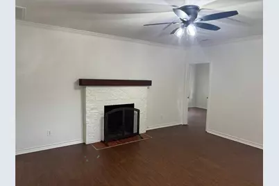 607 E Hundley Drive, Lake Dallas, TX 75065 - Photo 6
