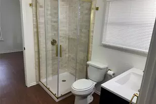 607 E Hundley Dr, Lake Dallas, TX 75065 - Photo 10