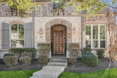 7621 Blackhall, The Colony, TX 75056 - Photo 2