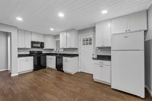 1003 Donlo St, Robinson, TX 76706 - Photo 10